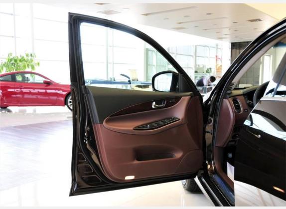 英菲尼迪EX 2010款 EX25 尊雅版 车厢座椅   前门板