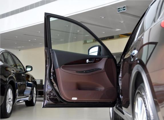 英菲尼迪EX 2010款 EX35 车厢座椅   前门板