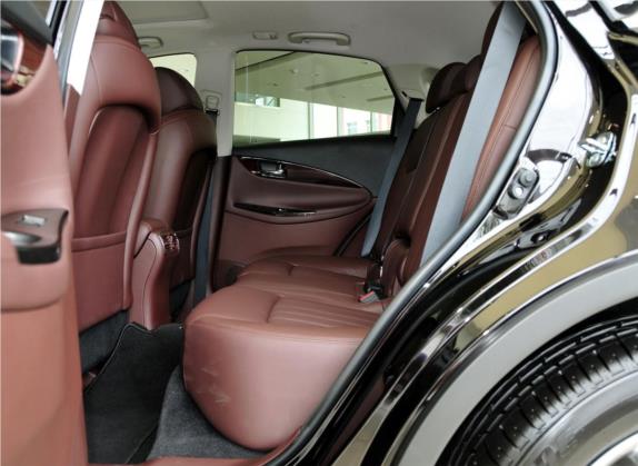 英菲尼迪EX 2011款 EX35 车厢座椅   后排空间