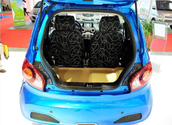 知豆 2014款 标准型 车厢座椅   后备厢