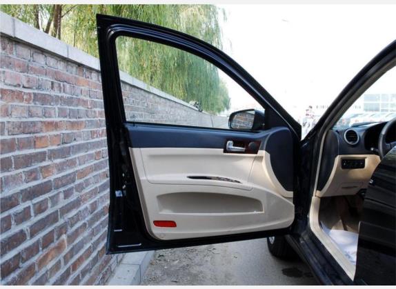 中华尊驰 2008款 1.8L 手动豪华型 车厢座椅   前门板