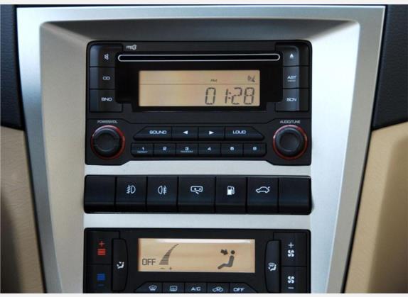 中华尊驰 2008款 1.8T 自动豪华型 中控类   中控台