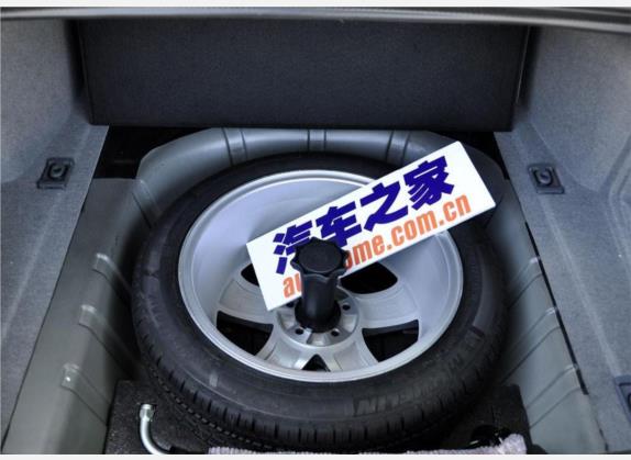 中华尊驰 2009款 1.8T 自动舒适型 其他细节类   备胎