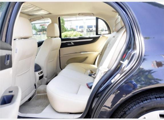 中华尊驰 2009款 1.8T 自动舒适型 车厢座椅   后排空间