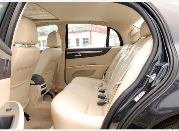 中华尊驰 2009款 1.8T 手动舒适型 车厢座椅   后排空间