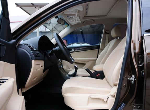 中华V5 2012款 1.5T 手动两驱豪华型 车厢座椅   前排空间