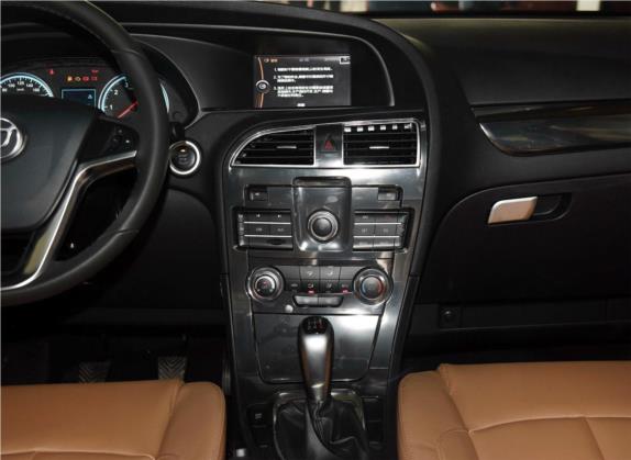 中华V5 2014款 1.6L 手动豪华型 中控类   中控台