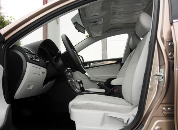 中华H530 2012款 1.5T 自动豪华型 车厢座椅   前排空间