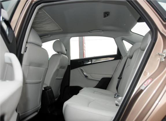 中华H530 2012款 1.5T 自动豪华型 车厢座椅   后排空间