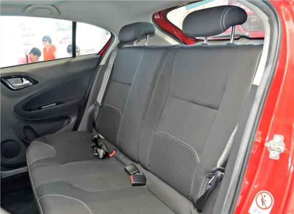 中华H220 2014款 1.5L AMT天窗型 车厢座椅   后排空间