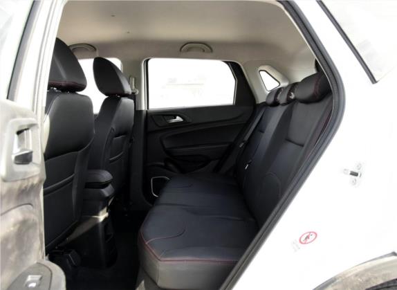 中华V3 2016款 1.5L 自动舒适型 车厢座椅   后排空间