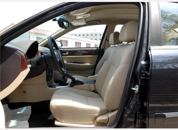 中华骏捷 2008款 1.8L 手动舒适型 车厢座椅   前排空间