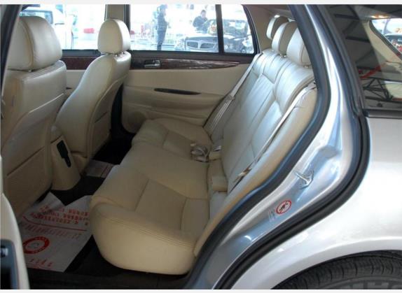 中华骏捷 2009款 Wagon 1.8T 手动豪华型 车厢座椅   后排空间
