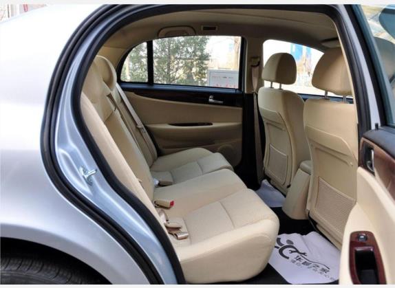 中华骏捷 2010款 1.8L 手动舒适型 车厢座椅   后排空间