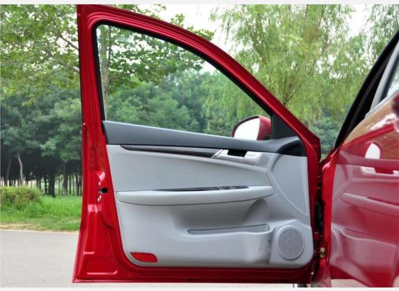 中华骏捷 2011款 1.8T 手动豪华型 车厢座椅   前门板