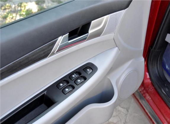 中华骏捷 2011款 1.8L 手动豪华型 车厢座椅   门窗控制
