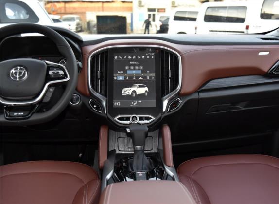 中华V6 2018款 1.5T 自动尊贵型 中控类   中控台