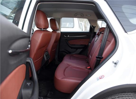 中华V6 2018款 1.5T 手动豪华型 车厢座椅   后排空间