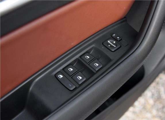 中华V6 2018款 1.5T 手动豪华型 车厢座椅   门窗控制