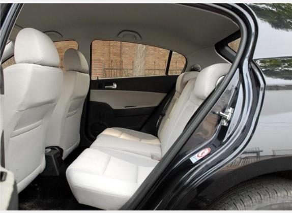 中华骏捷FRV 2009款 1.5L 手动舒适版 车厢座椅   后排空间