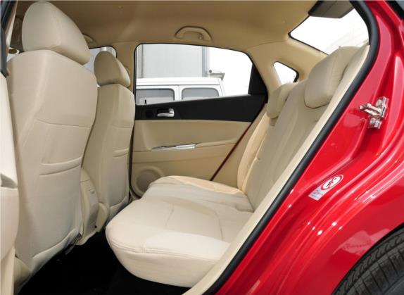中华骏捷FSV 2011款 新锐版 1.5L 手动标准型 车厢座椅   后排空间