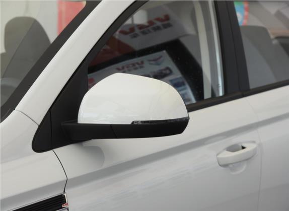 VGV U70 2020款 1.5T 手动舒适天窗版 7座 外观细节类   外后视镜