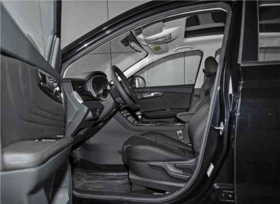 VGV U70 2020款 1.5T 自动智享精英导航版 7座 车厢座椅   前排空间