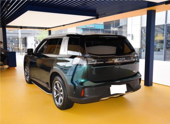 自游家NV 2022款 1.5T 增程版 外观   斜后