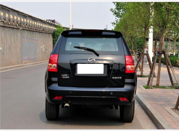 无限V7 2010款 2.0L 两驱标准型 外观   正后
