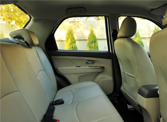 众泰Z200 2011款 1.5L 手动精英型 车厢座椅   后排空间