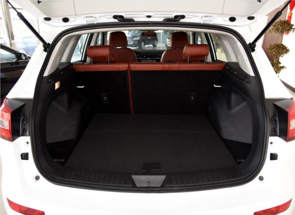 众泰T600 2014款 2.0T DCT豪华型 车厢座椅   后备厢