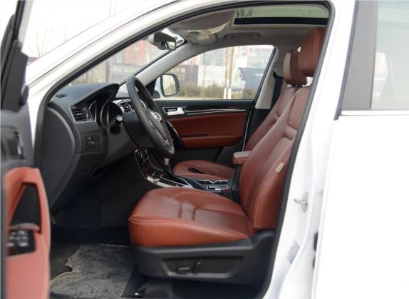 众泰T600 2014款 2.0T DCT尊贵型 车厢座椅   前排空间
