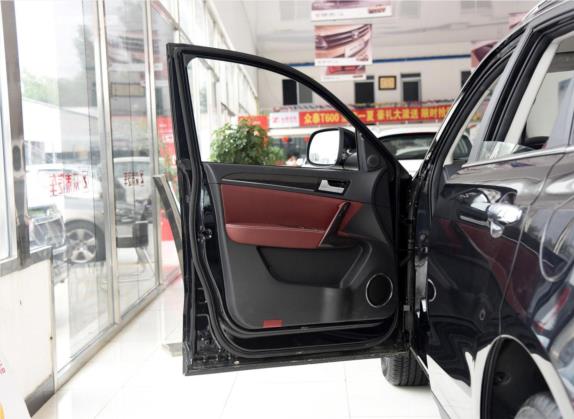 众泰T600 2014款 1.5T 手动旗舰型 车厢座椅   前门板