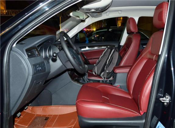 众泰T600 2014款 2.0T 手动尊贵型 车厢座椅   前排空间