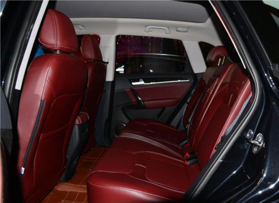 众泰T600 2014款 2.0T 手动尊贵型 车厢座椅   后排空间