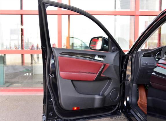 众泰T600 2014款 2.0T 手动尊贵型 车厢座椅   前门板