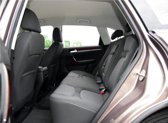 众泰T600 2015款 1.5T 手动精英型 车厢座椅   后排空间