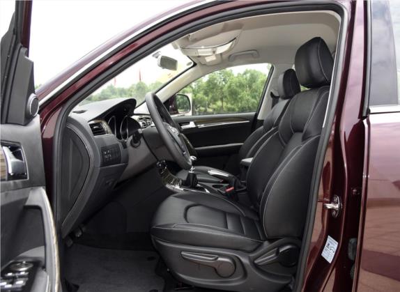 众泰T600 2015款 1.5T 手动豪华型 车厢座椅   前排空间