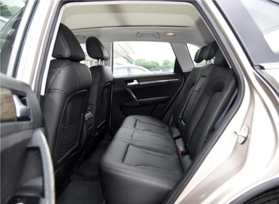 众泰T600 2015款 1.5T 手动旗舰型 车厢座椅   后排空间
