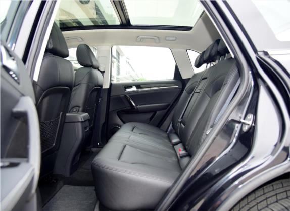 众泰T600 2015款 2.0T 手动尊贵型 车厢座椅   后排空间