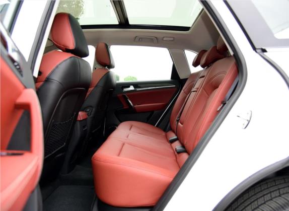 众泰T600 2015款 2.0T DCT旗舰型 车厢座椅   后排空间