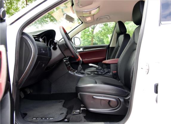 众泰T600 2015款 家用版 2.0T 手动豪华型 车厢座椅   前排空间