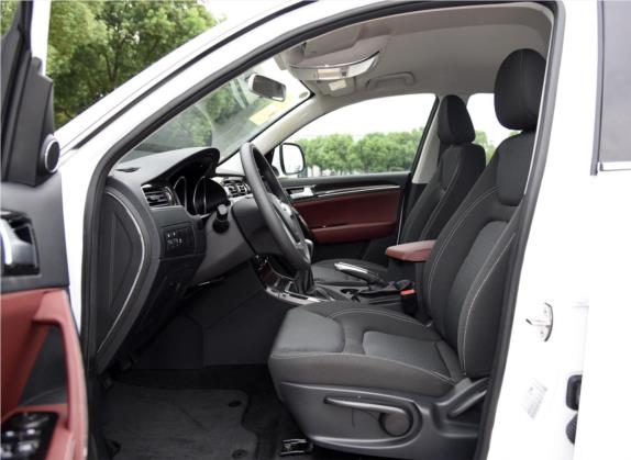 众泰T600 2015款 家用版 2.0T 手动精英型 车厢座椅   前排空间