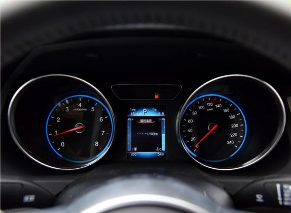 众泰T600 2016款 运动版 2.0T DCT豪华型 中控类   仪表盘