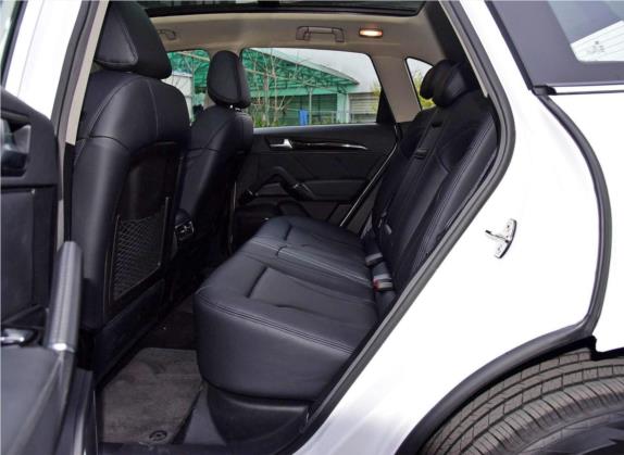 众泰T600 2016款 运动版 2.0T DCT尊贵型 车厢座椅   后排空间