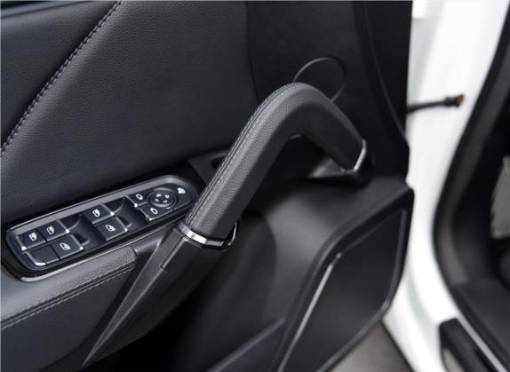 众泰T600 2016款 运动版 2.0T DCT尊贵型 车厢座椅   门窗控制
