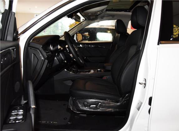 众泰T600 2016款 运动版 2.0T DCT尊享型 车厢座椅   前排空间