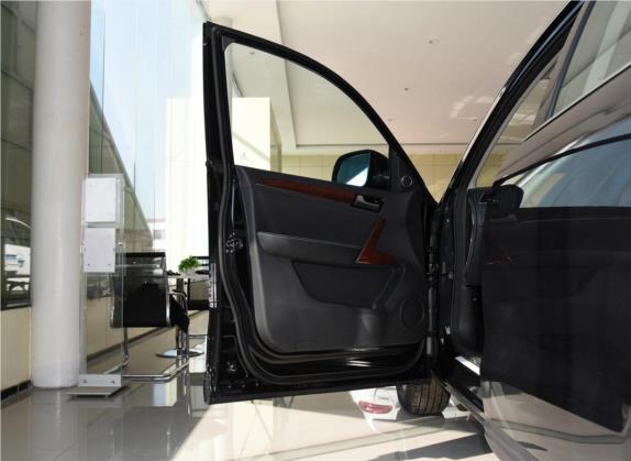 众泰T600 2017款 1.5T 手动精英贺岁版 车厢座椅   前门板