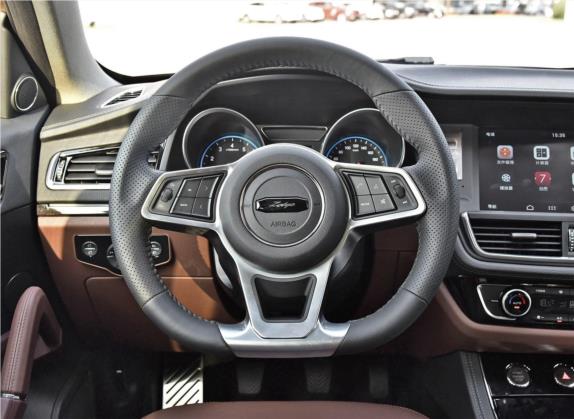 众泰T600 2018款 运动版 1.5T 手动尊享型 中控类   驾驶位