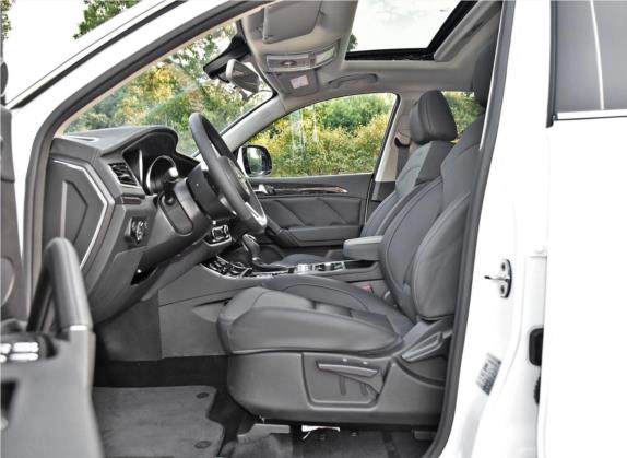 众泰T600 2018款 运动版 1.5T 自动豪华型 车厢座椅   前排空间